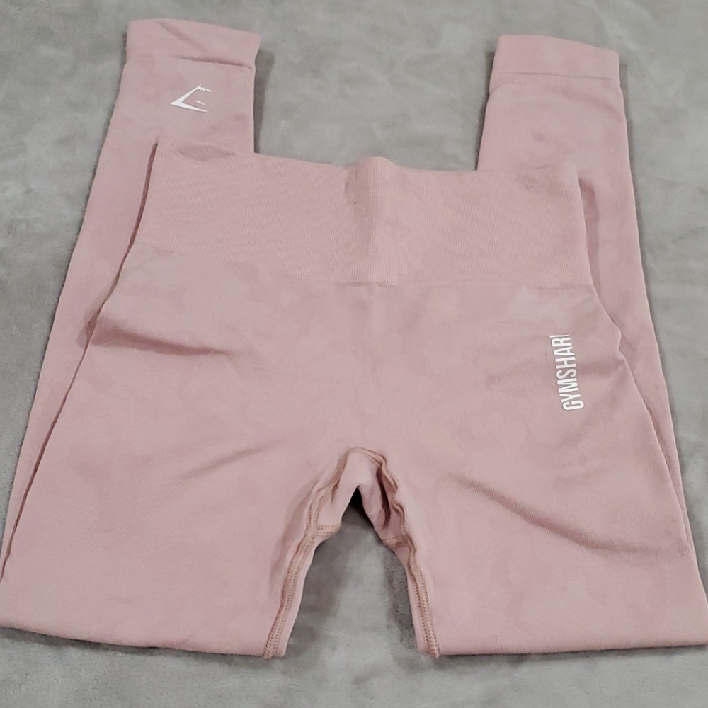 Gymshark adapt camo leggings